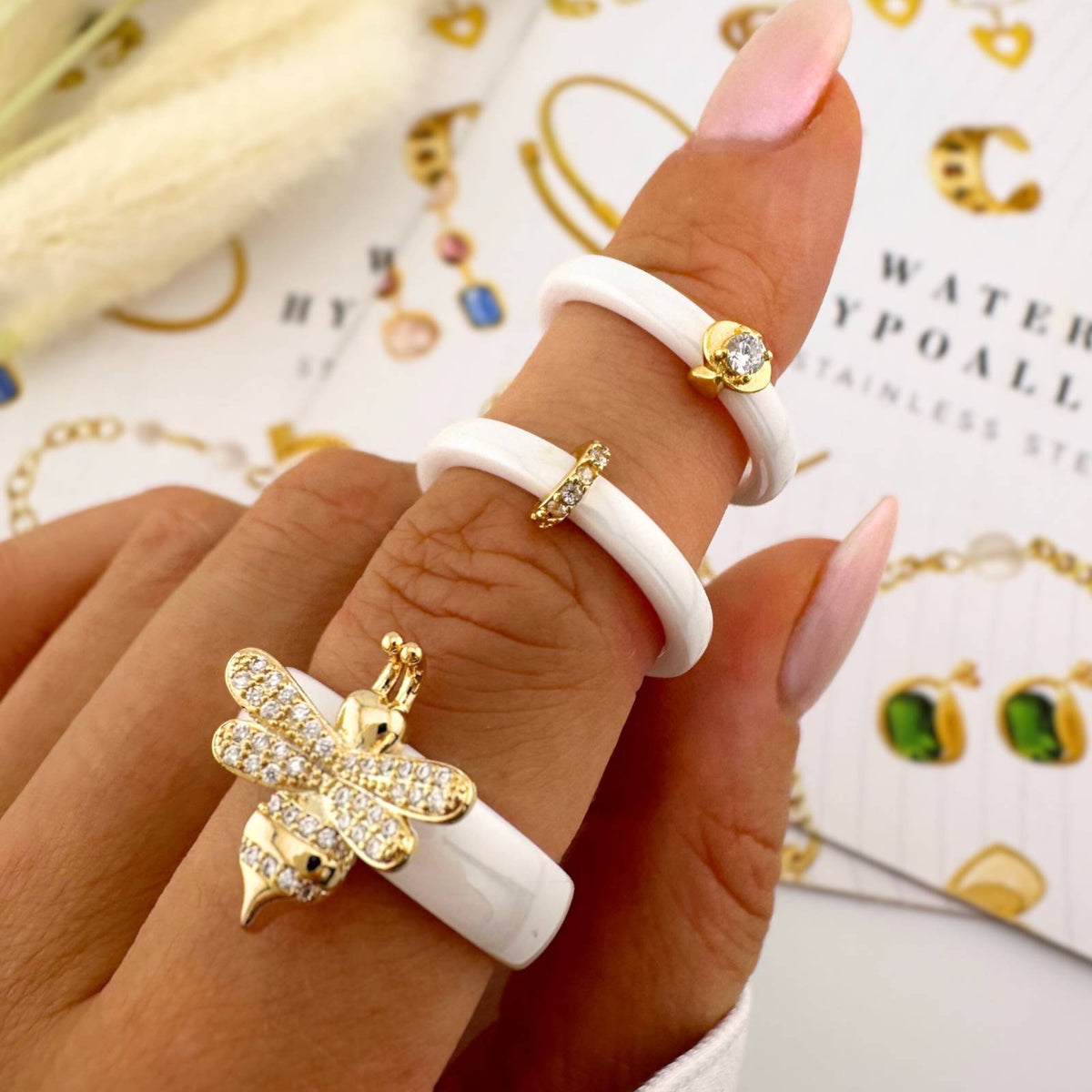 Solitaire Gemstone Ring 18k Gold Plated - Medium